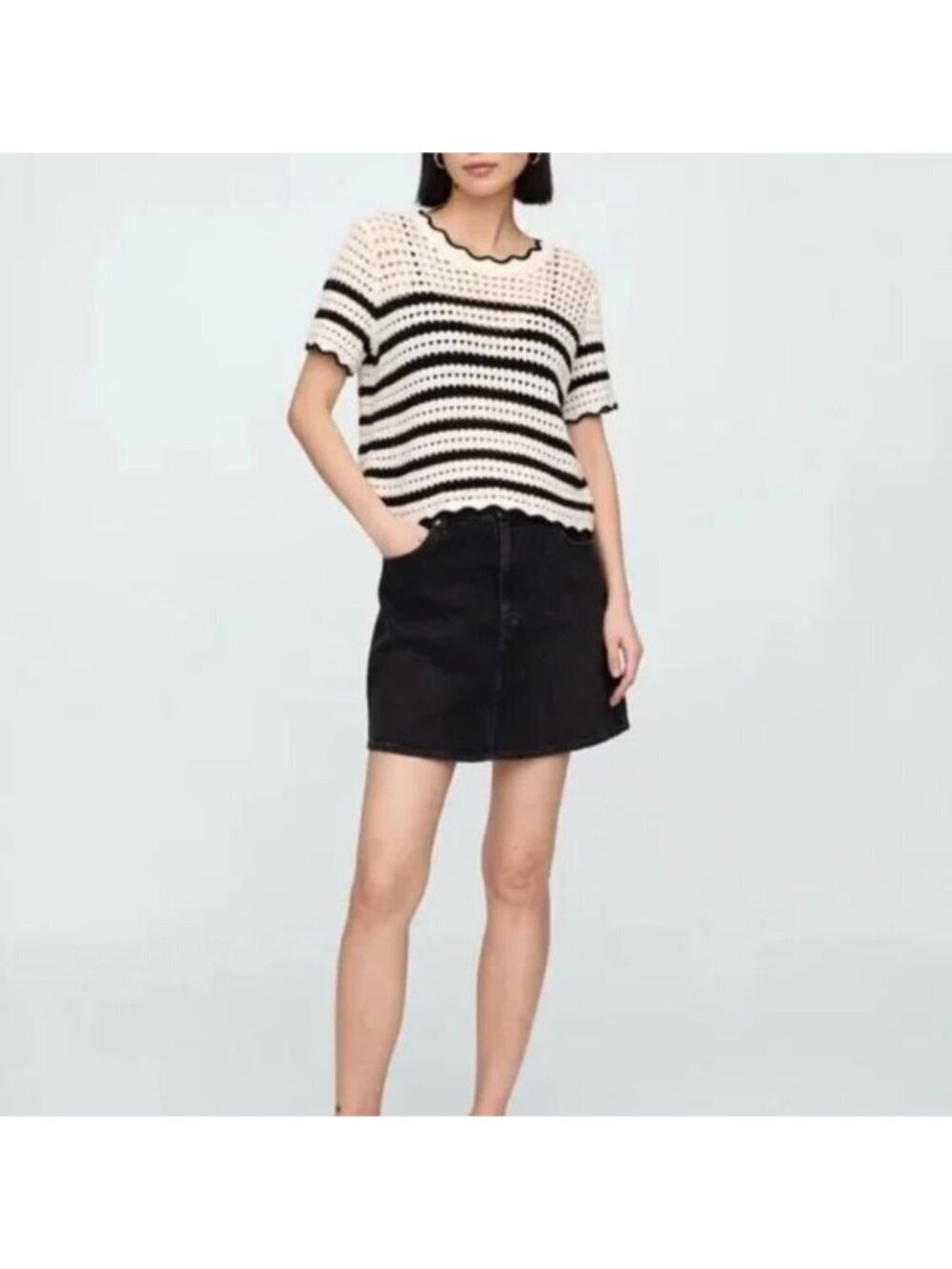 GAP Black Milk White Crochet Stripe Top Size M Short Sleeve